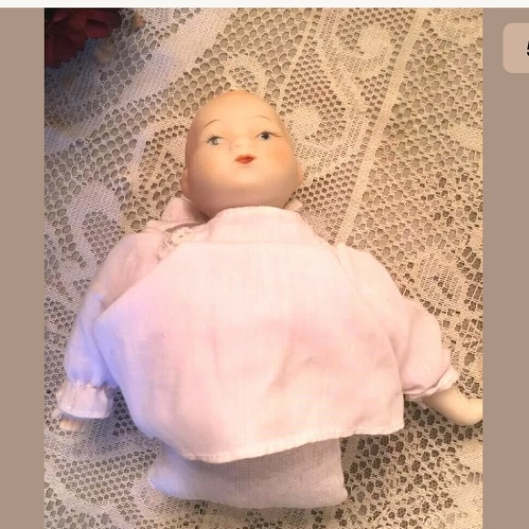 Vtg Porcelain Bisque Doll Baby Handmade Clothes - Picture 5 of 8